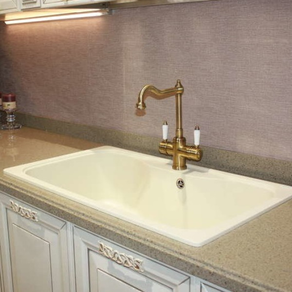 Смеситель для кухни Omoikiri Tottori-АB античная латунь (4994009) Смеситель для кухни Omoikiri Tottori-АB античная латунь (4994009)