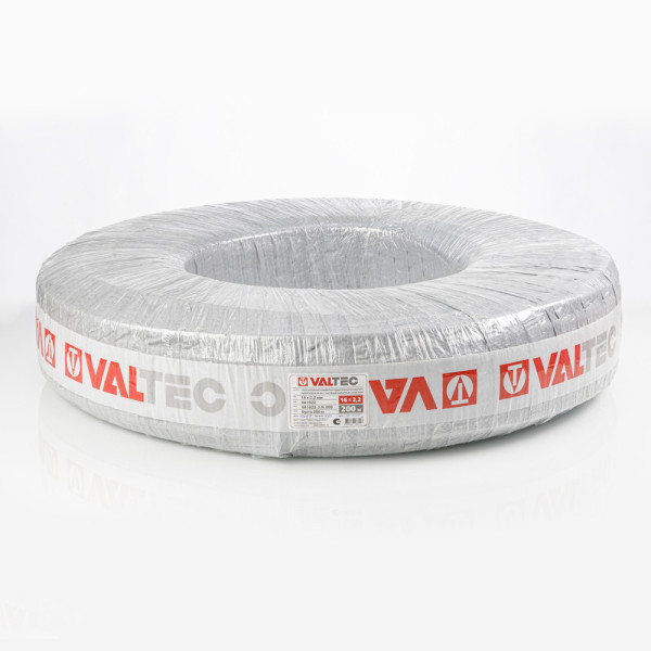 Труба п/э Valtec PEXa-EVOH 16x2,2 мм. серая, бухта 200 м. (VA1622.3.R.200) Труба п/э Valtec PEXa-EVOH 16x2,2 мм. серая, бухта 200 м. (VA1622.3.R.200)