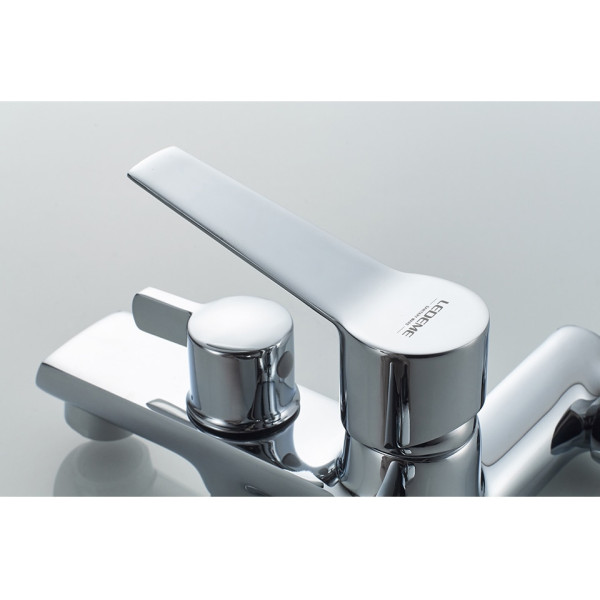 Смеситель для ванны и душа Ledeme с душевым гарнитуром (L3269)