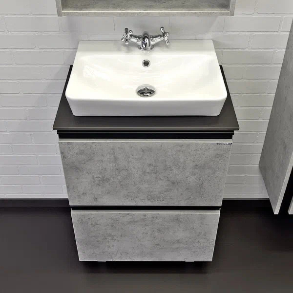 Тумба подвесная с раковиной Comforty Эдинбург 600x400x950 дуб светлый/черный (00-00004763) Тумба подвесная с раковиной Comforty Эдинбург 600x400x950 дуб светлый/черный (00-00004763)