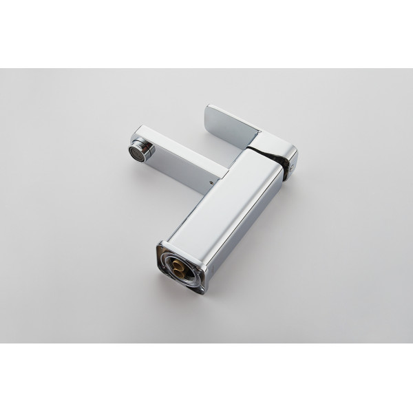 Смеситель для раковины Ledeme хром (L1033)