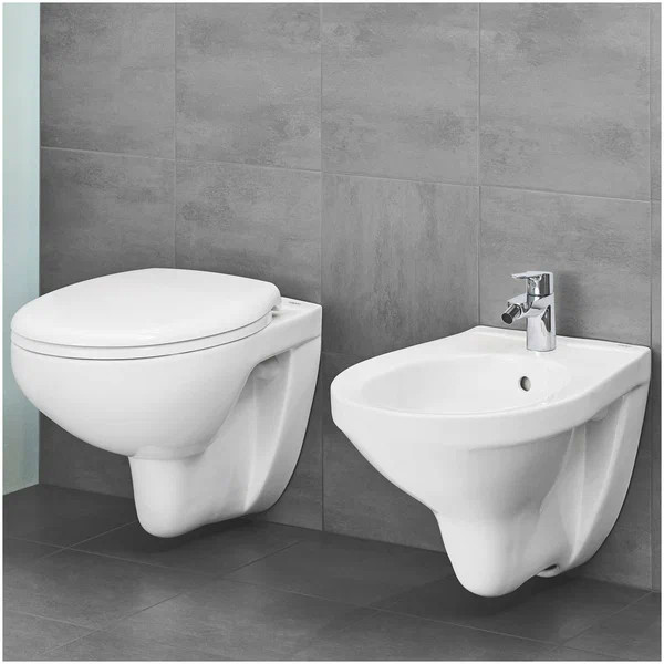 Унитаз подвесной Grohe Bau Ceramic (белый) Унитаз подвесной Grohe Bau Ceramic (белый)