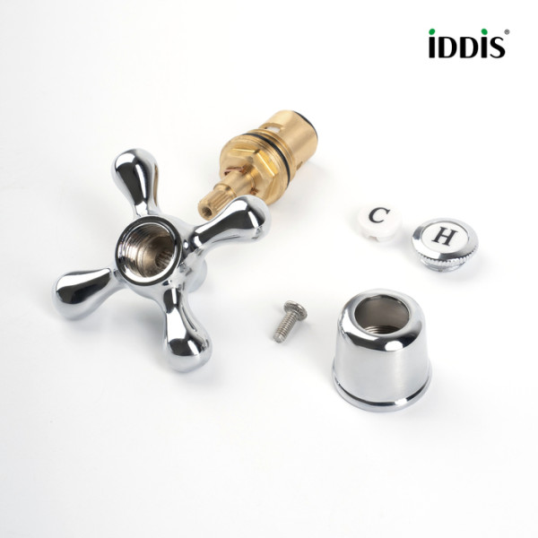 Кран-букса c маховиком в к-те крест Iddis (998KR521SM-K)