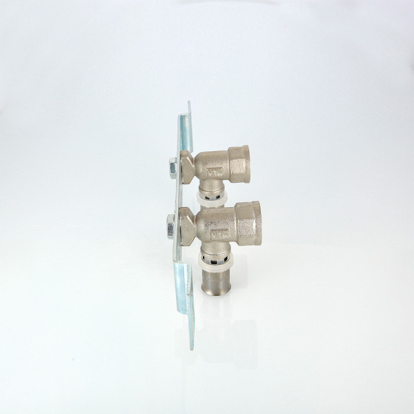 Водорозетка двойная 16x1/2" Valtec (пресс, никель) (VTm.224.N.001604) Водорозетка двойная 16x1/2" Valtec (пресс, никель) (VTm.224.N.001604)