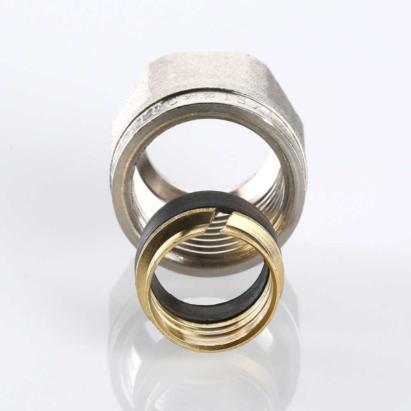 Переход коллекторный 15(1,0)*1/2"(16) (евроконус) Valtec для медной трубы (VTc.711.N.1504) Переход коллекторный 15(1,0)*1/2"(16) (евроконус) Valtec для медной трубы (VTc.711.N.1504)