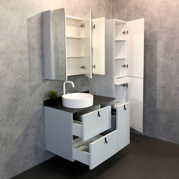 Тумба подвесная Comforty Сорренто 900x520x880 Сетло серый/черный (00-00013520) Тумба подвесная Comforty Сорренто 900x520x880 Сетло серый/черный (00-00013520)