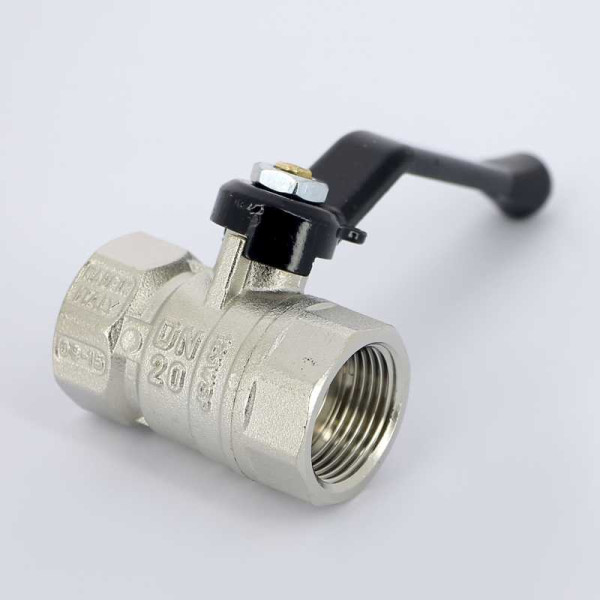 Кран Bugatti 3/4" ВВ шаровый Arizona 600 (черная ручка) (06000009)