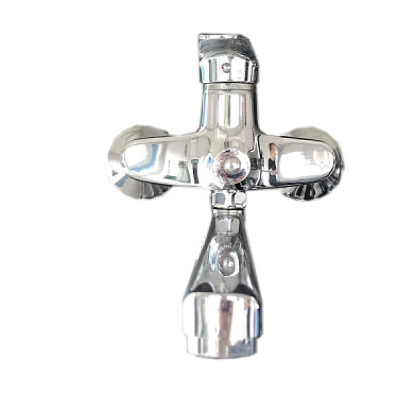 Смеситель для ванны и душа L2201 хром, плоский излив 40F Ligeya (L2201 Ligeya)