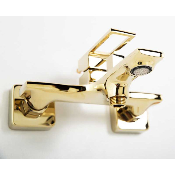 Смеситель для ванны и душа BelBagno Luce (LUC-VAS-ORO)