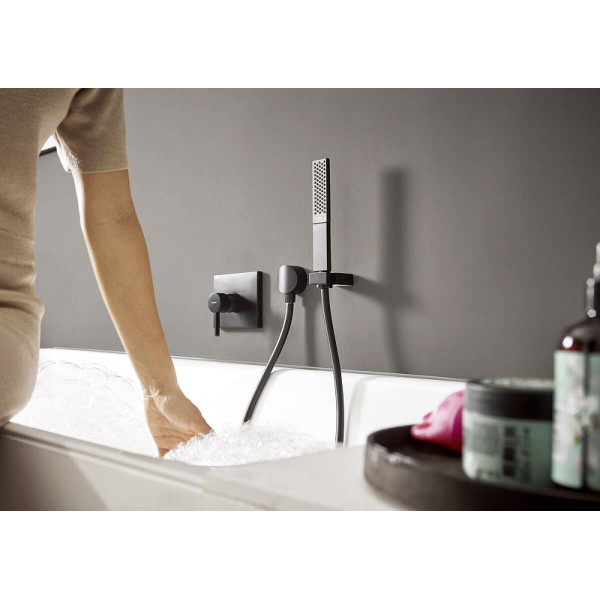 Смеситель для душа Hansgrohe Finoris черный (76615670) Смеситель для душа Hansgrohe Finoris черный (76615670)