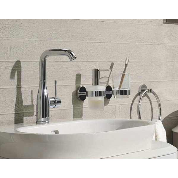 Смеситель для раковины Grohe Essence New (23541001)