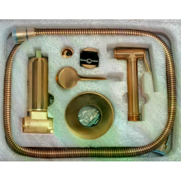 Смеситель для биде Rea Loop Copper с гигиеническим душем медь матовая (REA-B6314) Смеситель для биде Rea Loop Copper с гигиеническим душем медь матовая (REA-B6314)