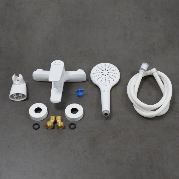 Смеситель для ванны и душа Lemark Bronx белый матовый (LM3714MW)