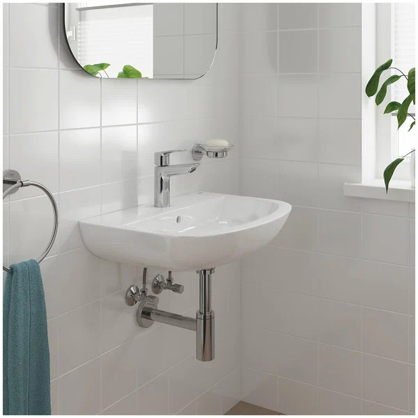 Смеситель для раковины Grohe Bau Loop (хром) Смеситель для раковины Grohe Bau Loop (хром)