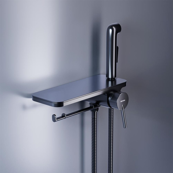 Смеситель Damixa Jupiter монтируемый в стену с гиг. душем и полкой, черный (773500301) Смеситель Damixa Jupiter монтируемый в стену с гиг. душем и полкой, черный (773500301)