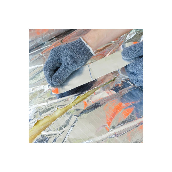 Лента клейкая металлизированная Aviora 50 мм х 50 м (хром) (302-017) Лента клейкая металлизированная Aviora 50 мм х 50 м (хром) (302-017)