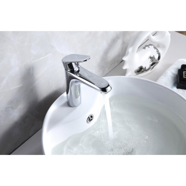 Смеситель для раковины Lemark Point (LM0306C) Смеситель для раковины Lemark Point (LM0306C)