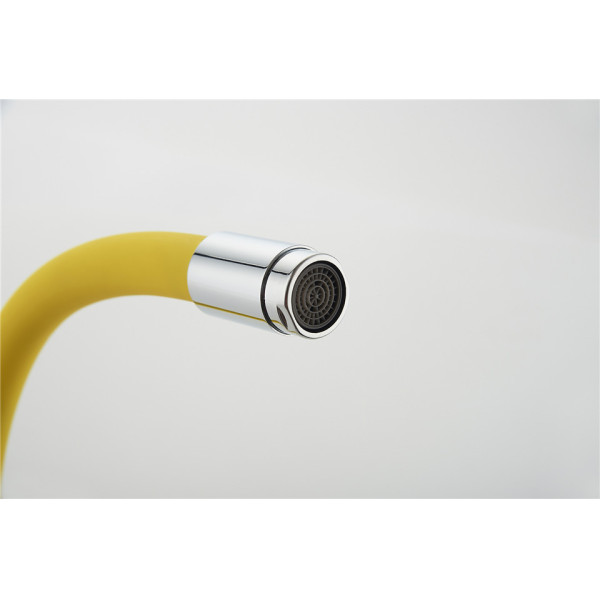 Смеситель для кухни Ledeme с гибким изливом (L4898-4)