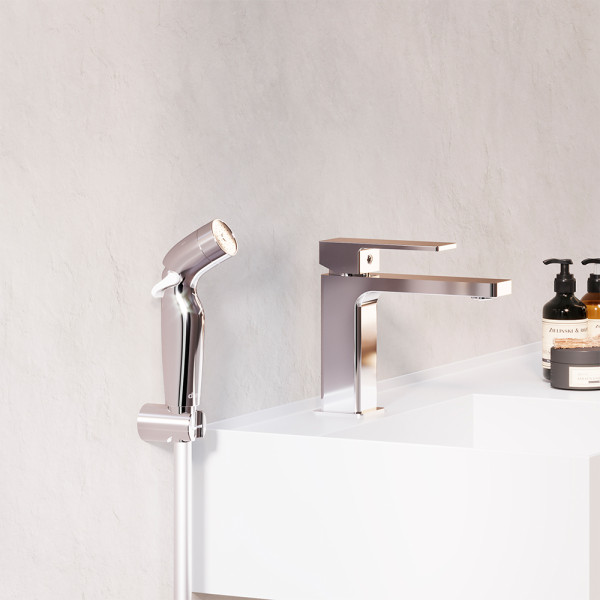 Смеситель для раковины Damixa Gala с гигиениеским душем хром (530300000) Смеситель для раковины Damixa Gala с гигиениеским душем хром (530300000)