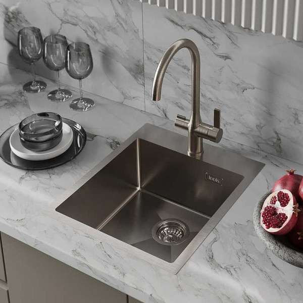 Мойка для кухни врезная Iddis Haze 43,2х51,2 хром (HAZ43S0i77) Мойка для кухни врезная Iddis Haze 43,2х51,2 хром (HAZ43S0i77)