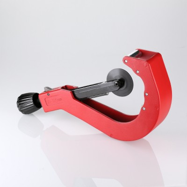 Труборез Valtec для полипропиленовых труб 50-110 мм. (VTp.788.0.050110) Труборез Valtec для полипропиленовых труб 50-110 мм. (VTp.788.0.050110)