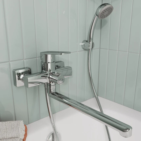 Смеситель для ванны и душа Milardo Poli с душевым гарнитуром хром глянцевый (POLSB00M10) Смеситель для ванны и душа Milardo Poli с душевым гарнитуром хром глянцевый (POLSB00M10)