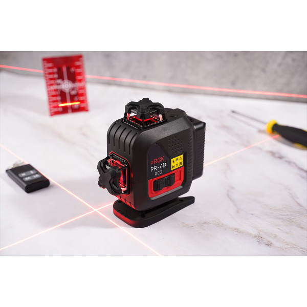Уровень лазерный RGK PR-4D Red с красным лучом (756822) Уровень лазерный RGK PR-4D Red с красным лучом (756822)