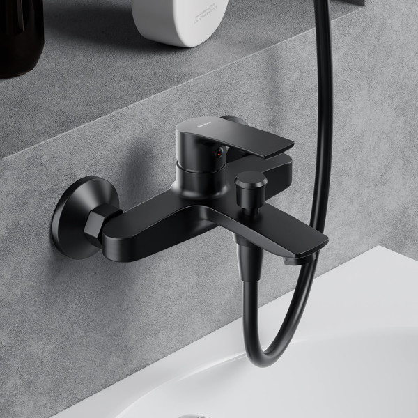 Смеситель для ванны и душа Damixa Eclipse 2.0 черный (481000300) Смеситель для ванны и душа Damixa Eclipse 2.0 черный (481000300)