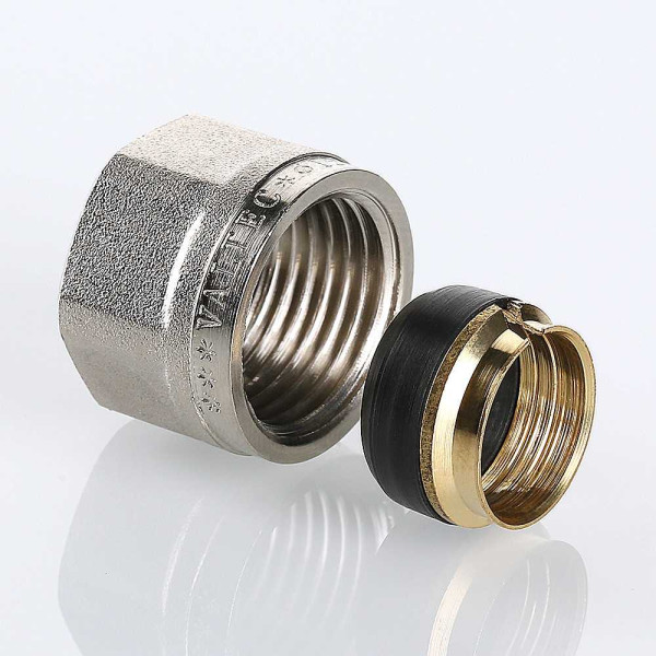 Переход коллекторный 15(1,0)*1/2"(16) (евроконус) Valtec для медной трубы (VTc.711.N.1504) Переход коллекторный 15(1,0)*1/2"(16) (евроконус) Valtec для медной трубы (VTc.711.N.1504)