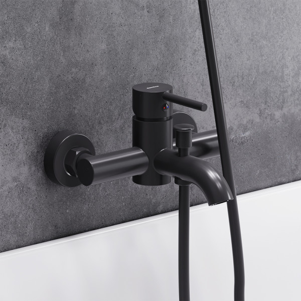 Смеситель для ванны и душа Damixa Scandinavian Pure черный (361000300) Смеситель для ванны и душа Damixa Scandinavian Pure черный (361000300)