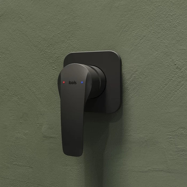 Душевая система Iddis Ray встраиваемый черная (RAYBL00i66)