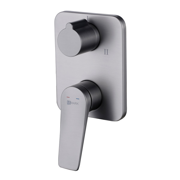 Смеситель для ванны и душа Lemark Bronx хром (LM3728GM)