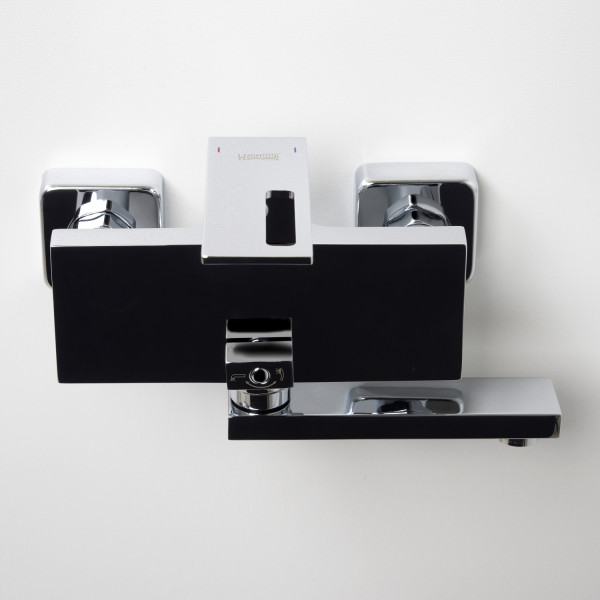 Смеситель для ванны и душа WasserKRAFT Alme с коротким изливом (1501)