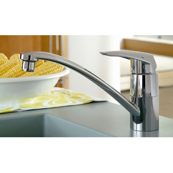 Смеситель для кухни Grohe Eurodisc (33770001) Смеситель для кухни Grohe Eurodisc (33770001)
