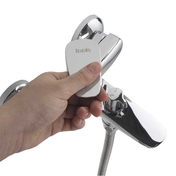 Смеситель для ванны и душа Iddis Zodiac с душевым комплектом (ZODSB02i02)