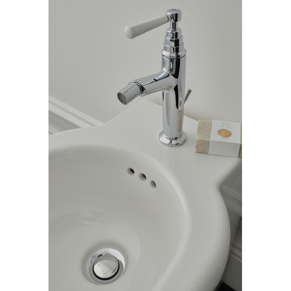 Смеситель для биде Jacob Delafon Cleo хром (E24310-CP) Смеситель для биде Jacob Delafon Cleo хром (E24310-CP)