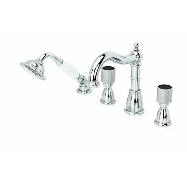 Смеситель на борт ванны Boheme Royal Cristal хром с душевым комплектом (396-Royal/CRST) Смеситель на борт ванны Boheme Royal Cristal хром с душевым комплектом (396-Royal/CRST)