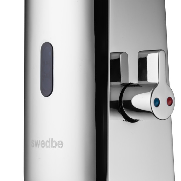 Смеситель для раковины Swedbe Europe 6020-220 с блоком питания 220В хром (6020-220) Смеситель для раковины Swedbe Europe 6020-220 с блоком питания 220В хром (6020-220)
