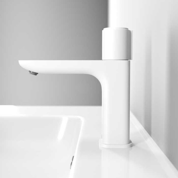 Смеситель для раковины Iddis Slide с управлением Push Control (SLIWTBTi01)