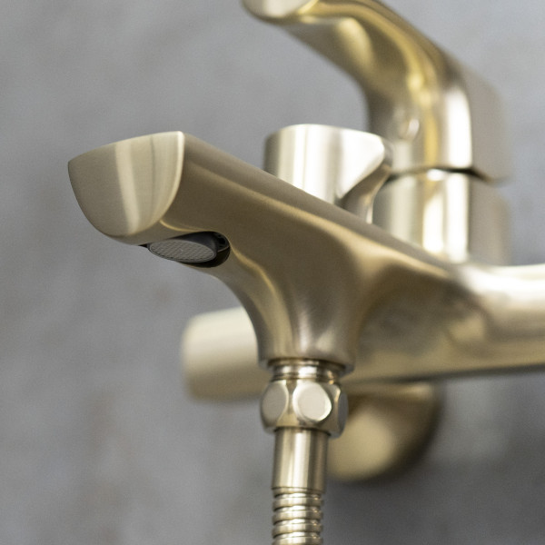 Смеситель для ванны и душа Lemark Ursus золото светлое (LM7214BG)