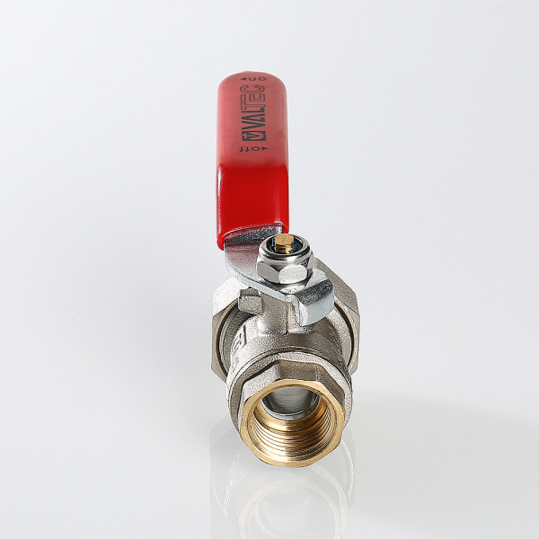 Кран шаровой с переходом на PP-R трубу 20x1/2"В Valtec (латунь, белый) VTp.742.0.02004