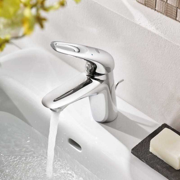 Смеситель для раковины Grohe Eurostyle 2015 (23374003) Смеситель для раковины Grohe Eurostyle 2015 (23374003)
