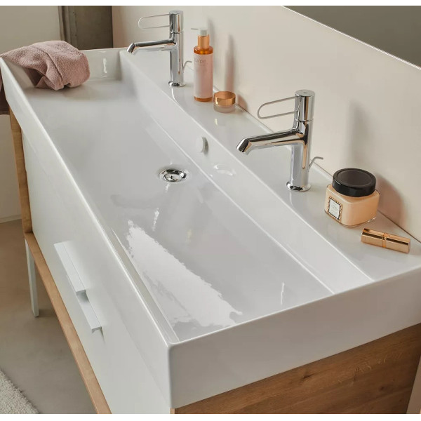 Раковина накладная Jacob Delafon Vivienne 120x46 белая (EXBK112-00) Раковина накладная Jacob Delafon Vivienne 120x46 белая (EXBK112-00)