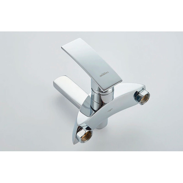 Смеситель для ванны и душа Ledeme с душевым гарнитуром (L3170) Смеситель для ванны и душа Ledeme с душевым гарнитуром (L3170)