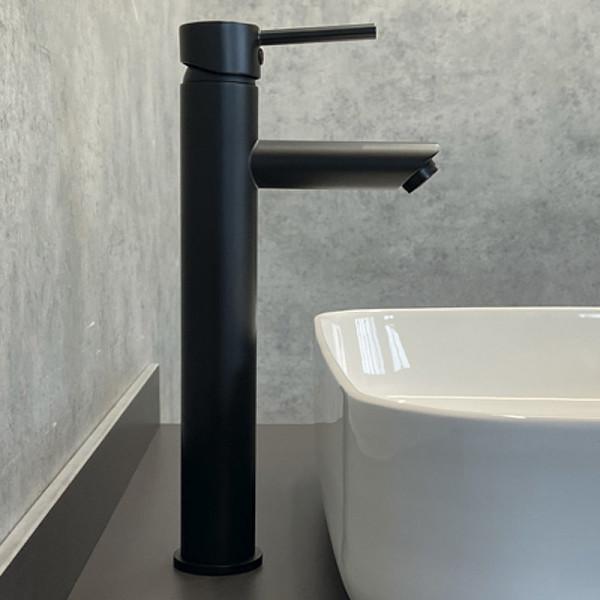 Смеситель для раковины Comforty черный (FC018B-CMT)