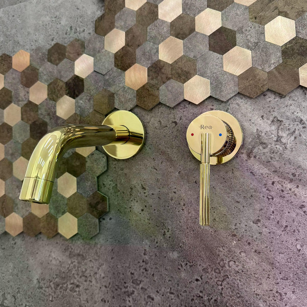 Смеситель для раковины Rea Argon Золото (REA-B7809)