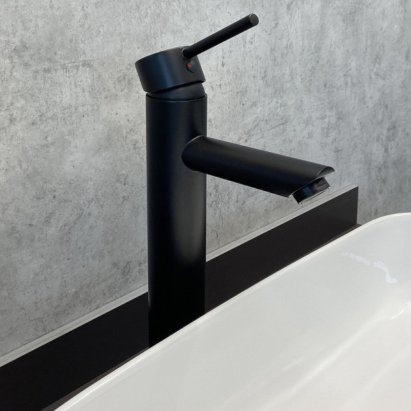 Смеситель для раковины Comforty черный (FC018B-CMT)