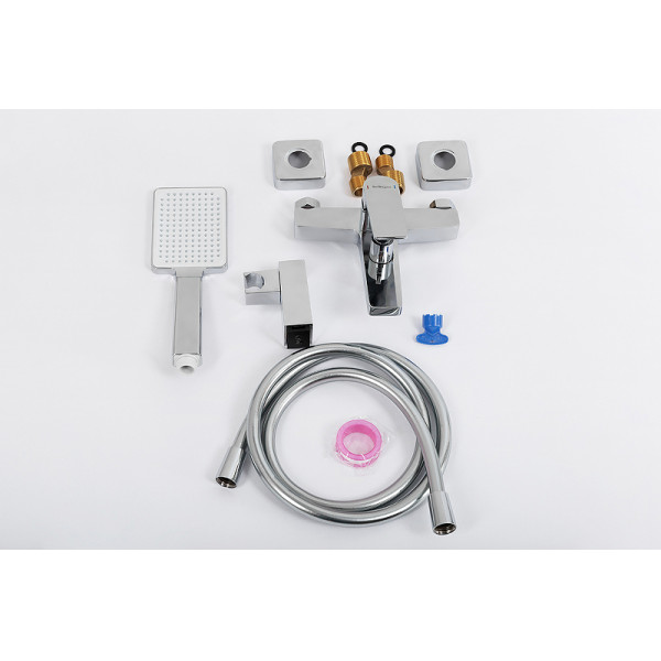 Смеситель для ванны и душа BelBagno Ardente с ручным душем, шлангом и держателем, хром (ARDENTE-VASM-CRM)