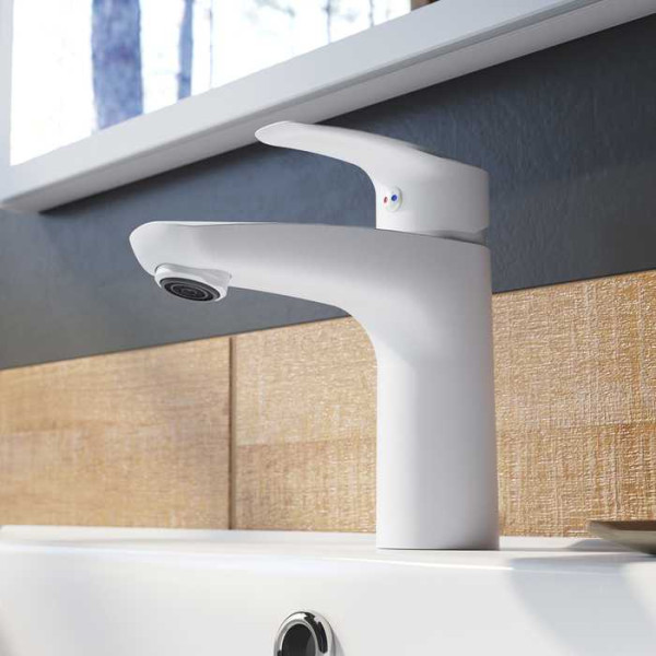 Смеситель для раковины Iddis Ray (RAYWT00i01) Смеситель для раковины Iddis Ray (RAYWT00i01)