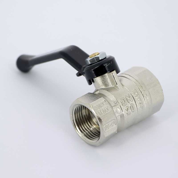 Кран Bugatti 3/4" ВВ шаровый Arizona 600 (черная ручка) (06000009)